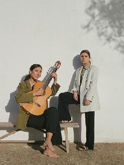 ANNA FERRER I MARTA ROBLES