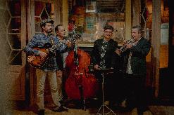 REVETLLA DE CAP D'ANY // PIXIE DIXIE & BELÉN ALONSO