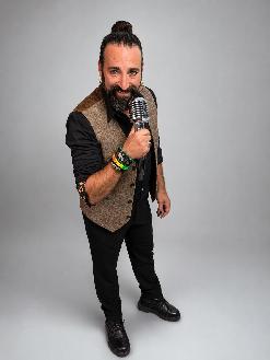 EL IMPOSTOR by TONI GARCÍA