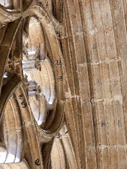 El claustre gòtic restaurat de la catedral de Vic