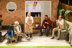 Adossats, de Ramon Madaula, a càrrec del Grup de Teatre l’Ull de Bou (Sant Esteve Sesrovires)