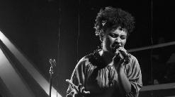 Vadart 2025 presenta: LLUM BLANCAFORT, presentant "Elegant Jazz" · Un tast de vi que sona, un concert que es beu!
