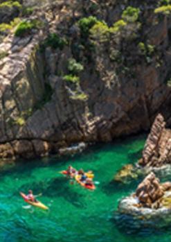 Caiac + snorkel ruta de les coves