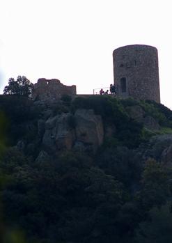 Les Ombres de Burriac: Crea la teva Postal Silueta