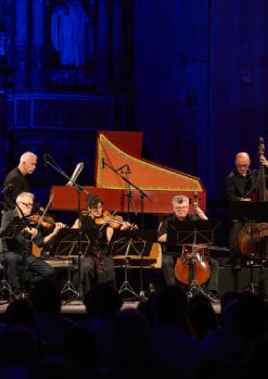 ELIZABETHAN CONSORT MUSIC amb WILLIAM SHELTON i ELIONOR MARTÍNEZ