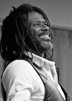 EMMANUEL PI DJOB & CO: GOSPEL, SOUL, BLUES