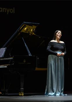 Elionor Martinez amb la pianista Olivia Zaugg